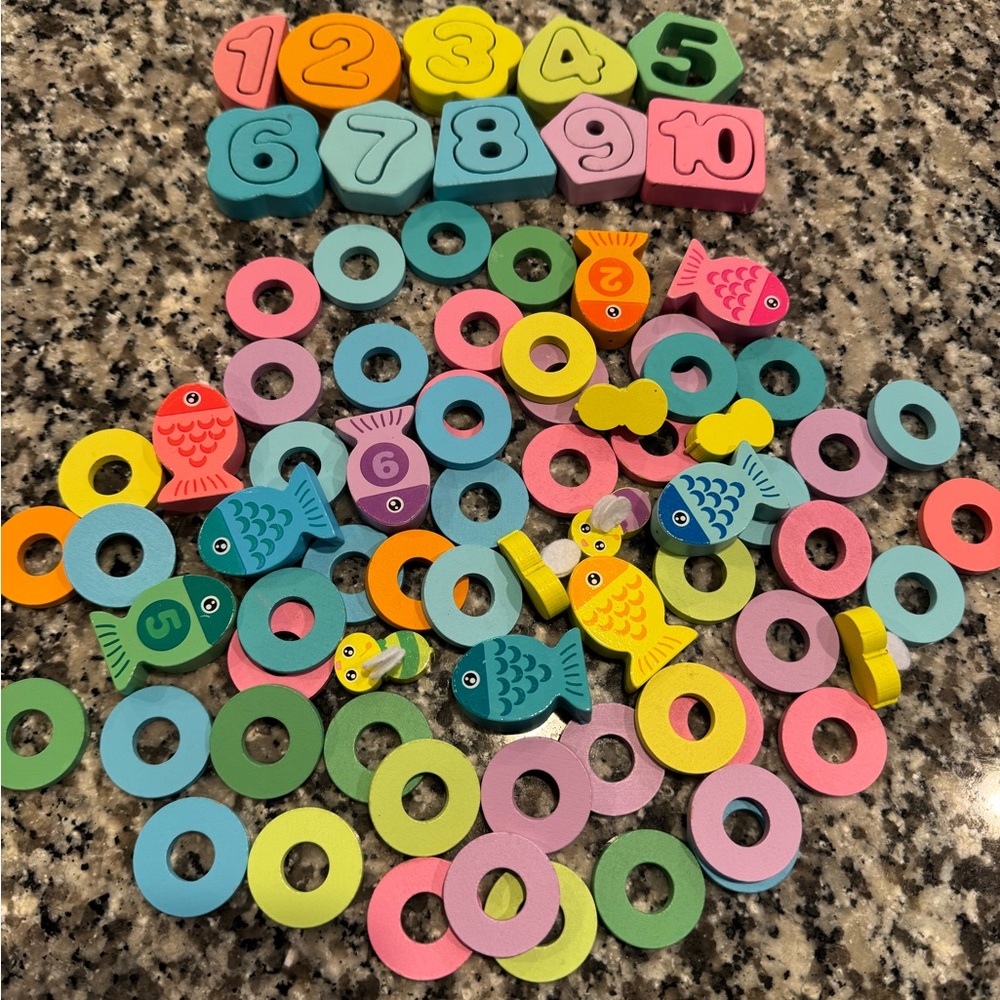 Colorful Wooden Fish & Number Counting Toys - Pastel Set for Kids